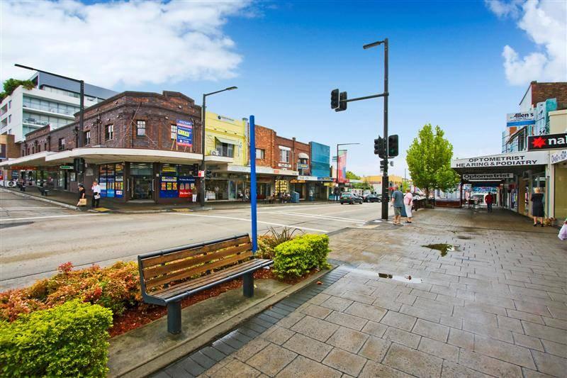 2007607259 96 Great North Road FIVE DOCK, NSW 2046 Retail is recently sold