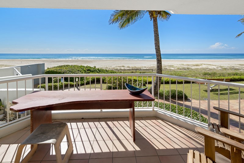 PALM BEACH QLD 4221 Hotel & Leisure Property For Sale 2014593026