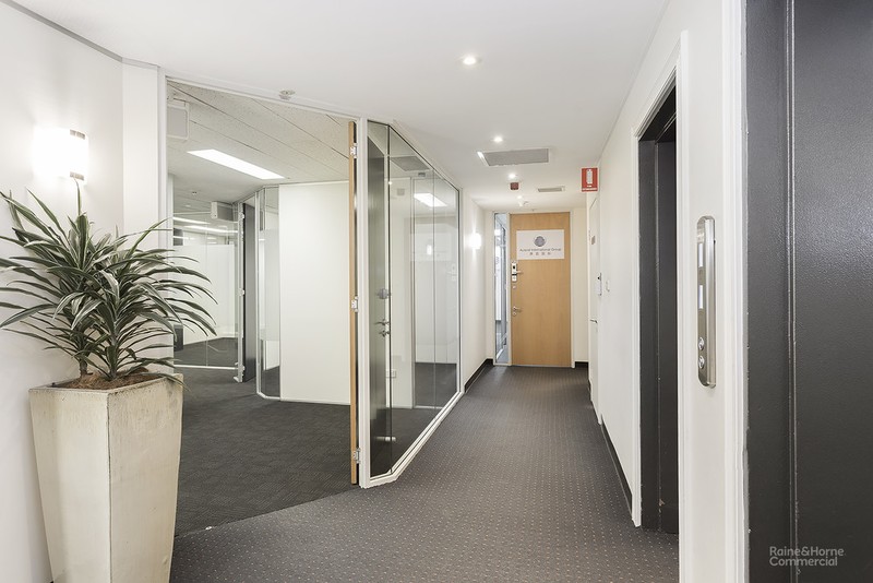 17 Offices For Sale in North Sydney, NSW 2060