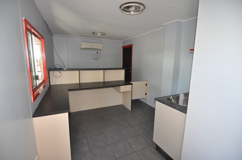 99 Perkins Street, SOUTH TOWNSVILLE QLD 4810 - Industrial ...