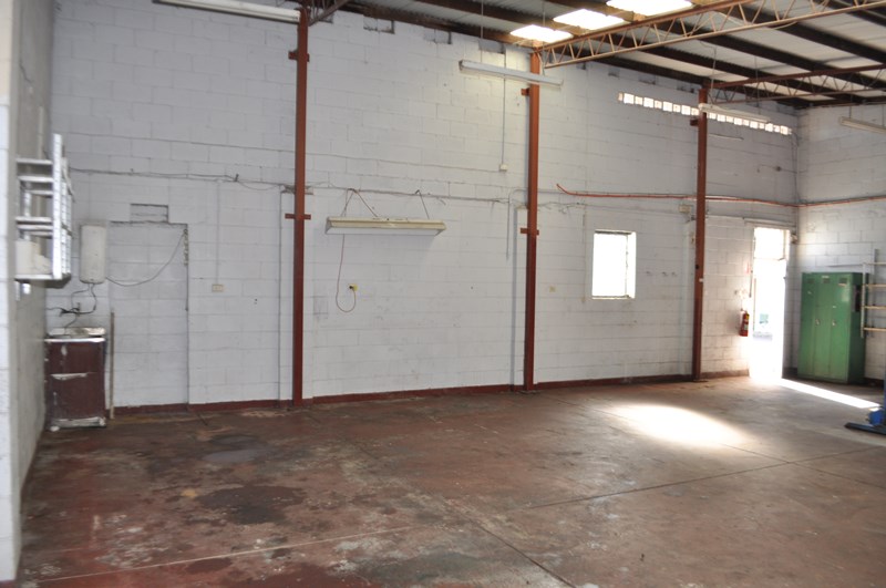 road 6 albany trimmer ELIZABETH 6 SOUTH Road, Trimmer  Industrial 5112 SA