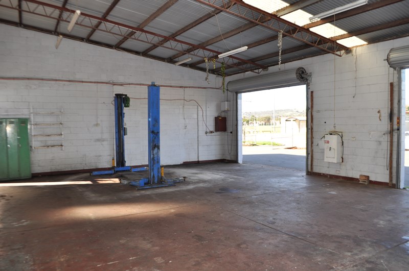 trimmer 6 road albany Trimmer 6 5112 Road,  ELIZABETH  Industrial SA SOUTH